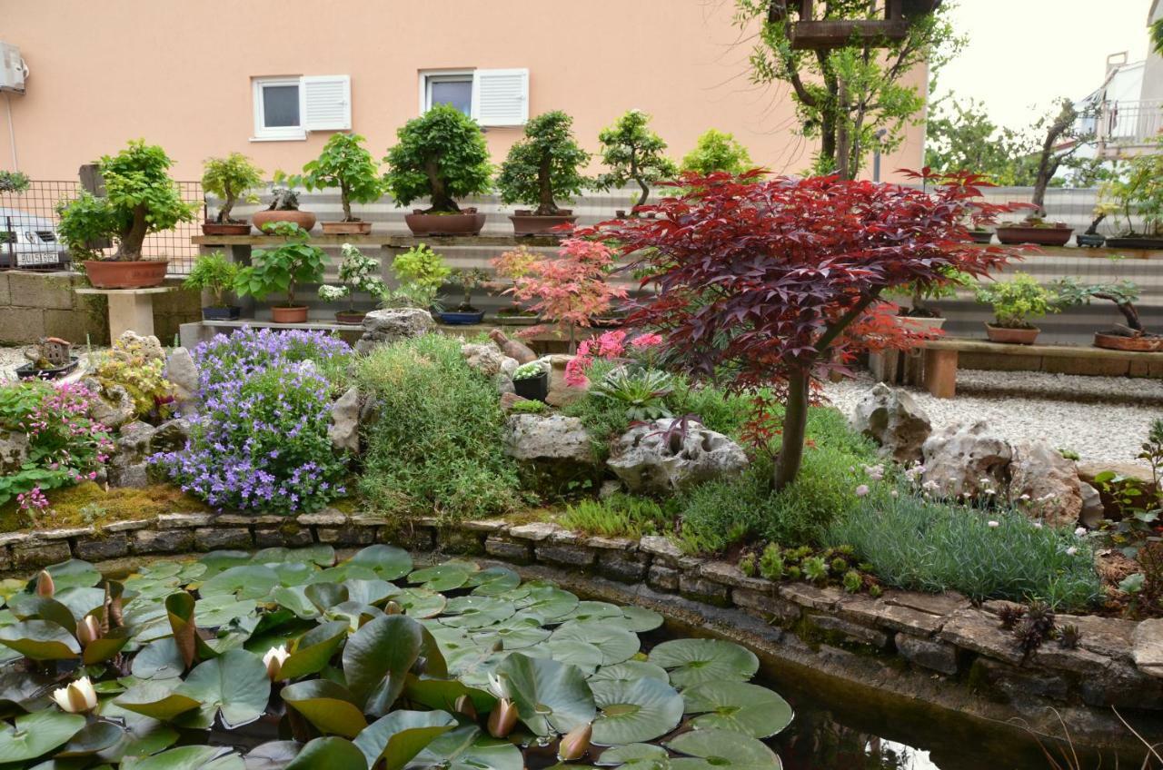 Apartment Beautiful Garden Poreč Exterior foto